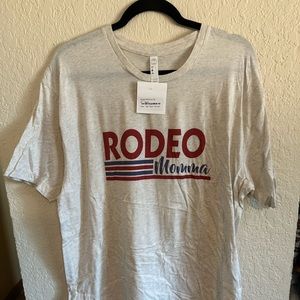 Rodeo Momma t-shirt size XL